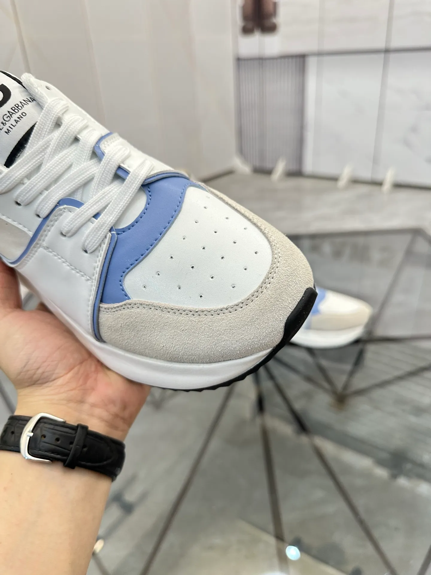 Selling men's shoes 💰: 💰P480¥ Product trademark: DG* "Dolce & Gabbana*" low-top casual shoes Regular size: 38-45 (can be customized to 46) Product material: imported cowhide upper, breathable lining, original outsole. Number: 803